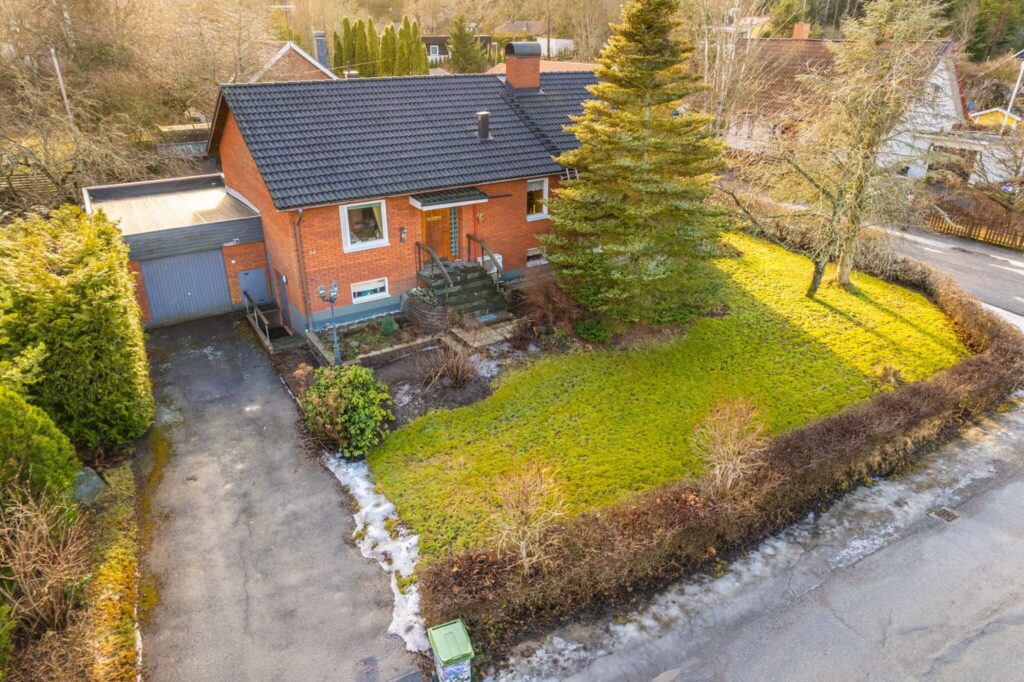 28. Tomtplanering till Villaagare Hagersten Malarhojden 2048x1364